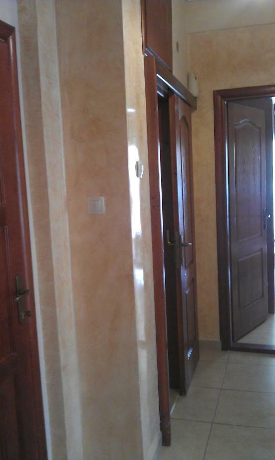 Apartment 60M From Sea! Nea Kallikrateia Buitenkant foto